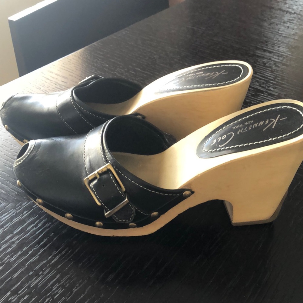 Kenneth Cole - Black leather, mule clog - 8 1/2